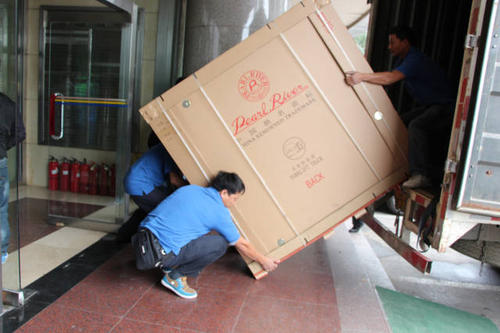 深圳钢琴贵重工艺品无忧运